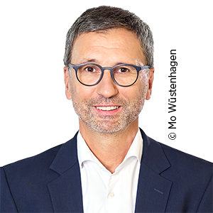 Sven Deglow - CEO DKB