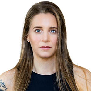 Hannah Helmke - Co-Gründerin und Geschäftsführerin right. based on Science GmbH