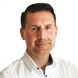 Niklas Boslak - Head of Legal Distribution & Competition, Legal Department, Rechtsanwalt (Syndikusrechtsanwalt) / Legal Counsel Zurich Gruppe