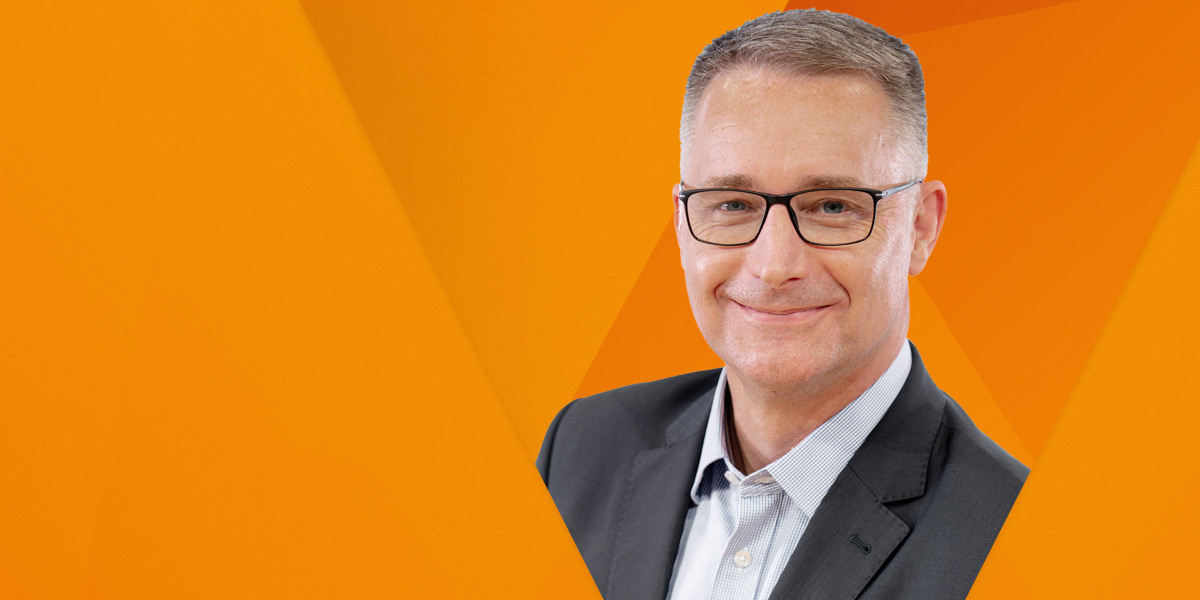 Dr. Kurt D. Bettenhausen