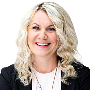 Claudia Pohlink - Chief Data Officer FIEGE
