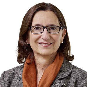 Eva Witt - Bereichsleitung Individualfinanzierung und Öffentliche Kunden KfW