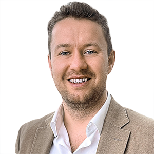 Clemens Strauss - Vice President Customer Experience & Marketing Eurowings