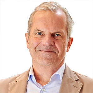 Peter de Lorenzi - Bereichsvorstand Horizontals, Platforms & Services adesso SE