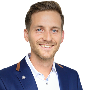 Tobias Abt - Manager Rohstoffbeschaffung und strategische Marktentwicklung Mercedes-Benz