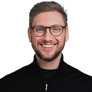 Felix Schlenther - CEO AI First