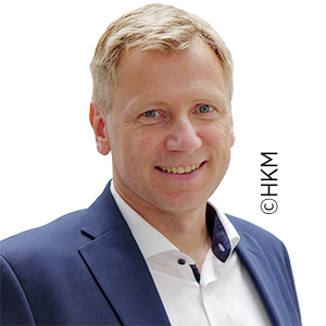 Andreas Betzler - Sprecher der Geschäftsführung Geschäftsführer Controlling Hüttenwerke Krupp Mannesmann
